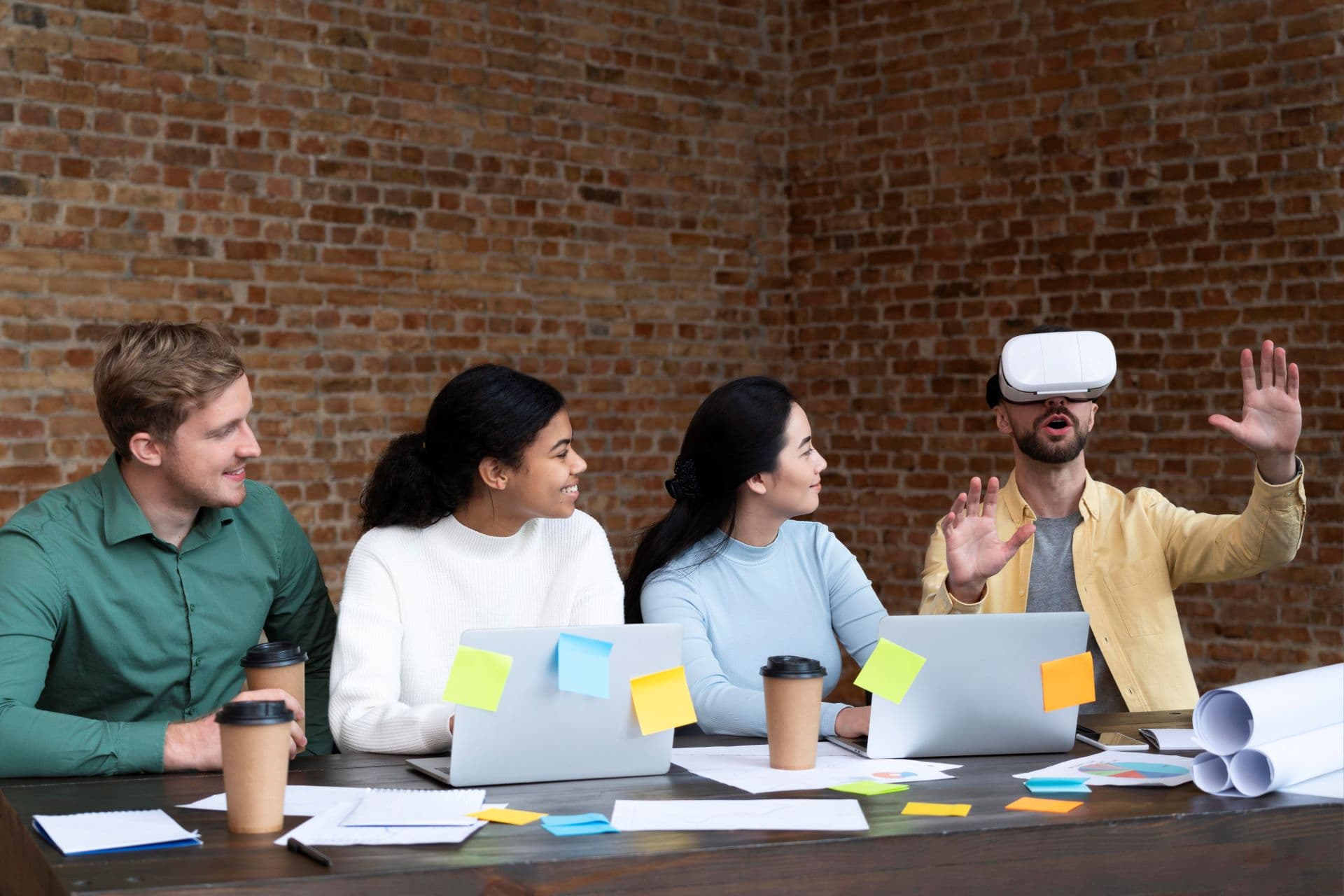 Virtual Reality Collaboration for Creative Teams